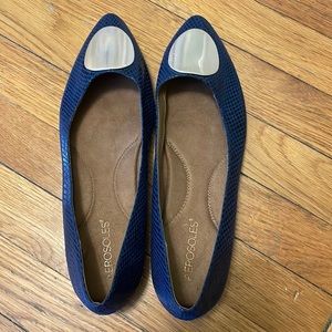 Poster Girl Aersoles Flats